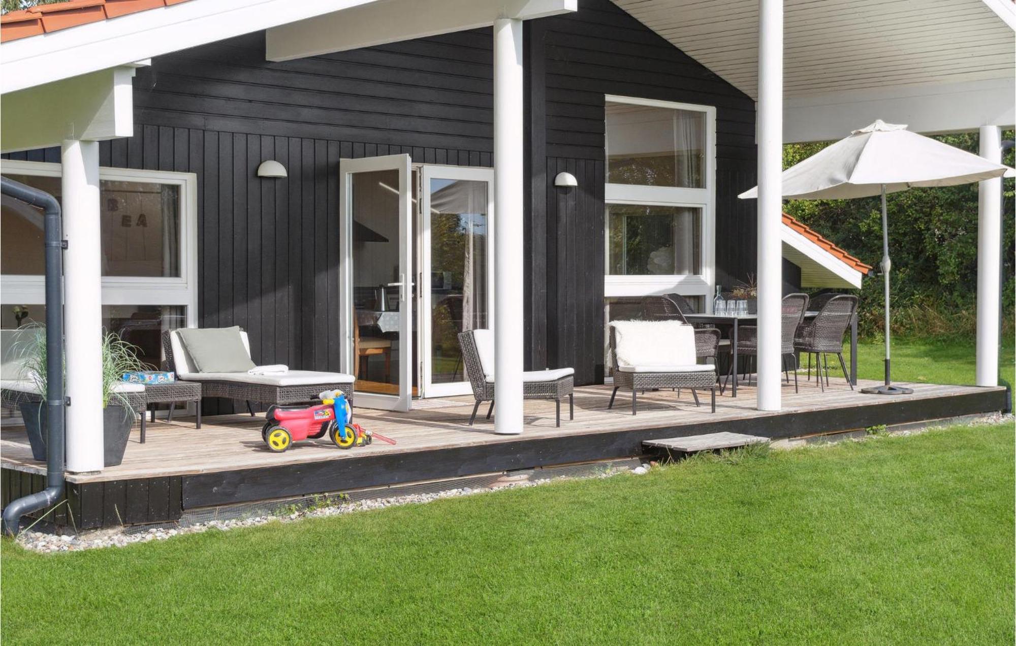 Amazing Home In Askeby With Sauna Exterior photo